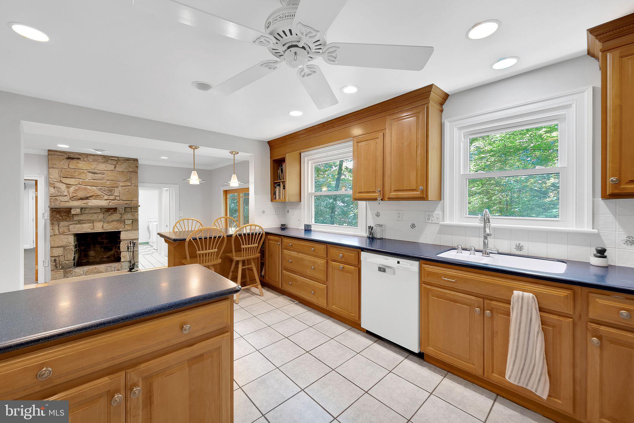 1517 Brian Dr