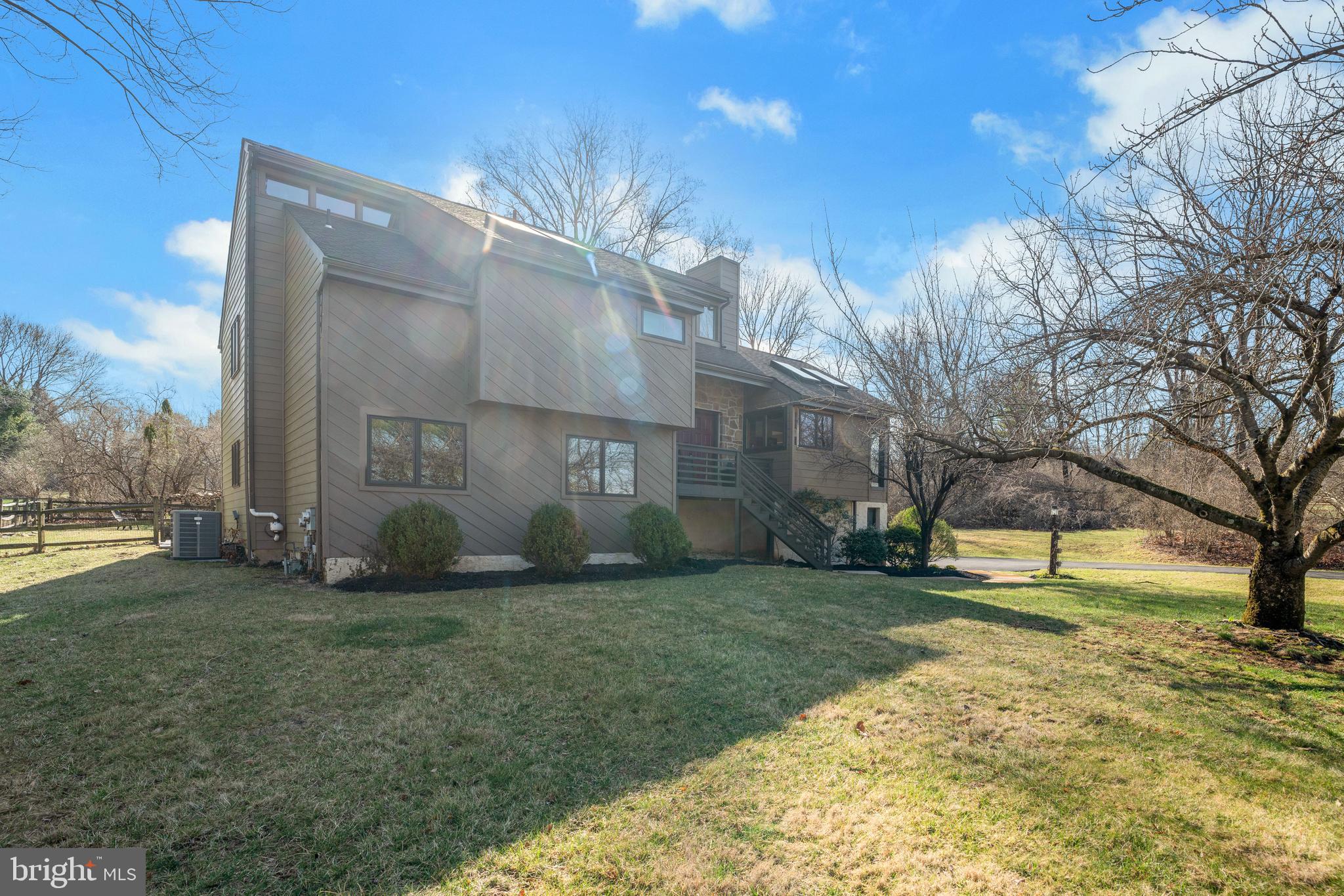 206 Downing Rd