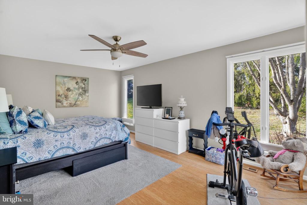 1140 MEWS LANE 41