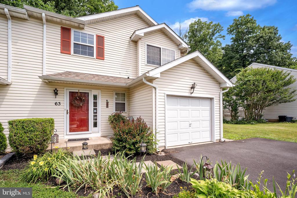 63 PINCKNEY DRIVE
