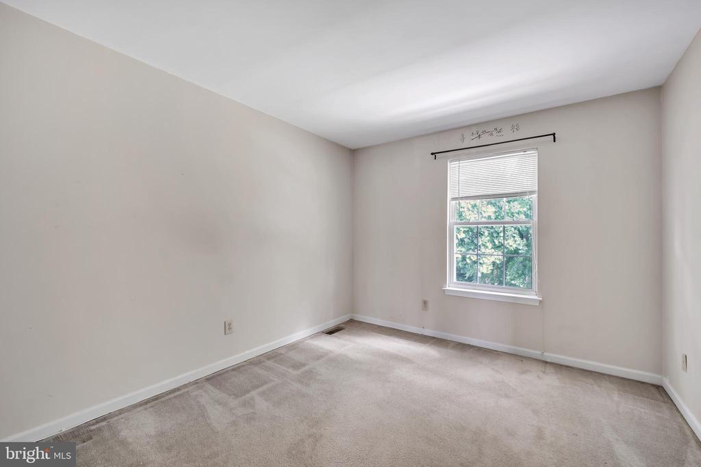 63 PINCKNEY DRIVE