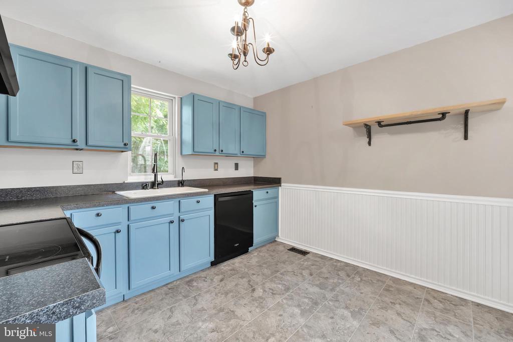 63 PINCKNEY DRIVE