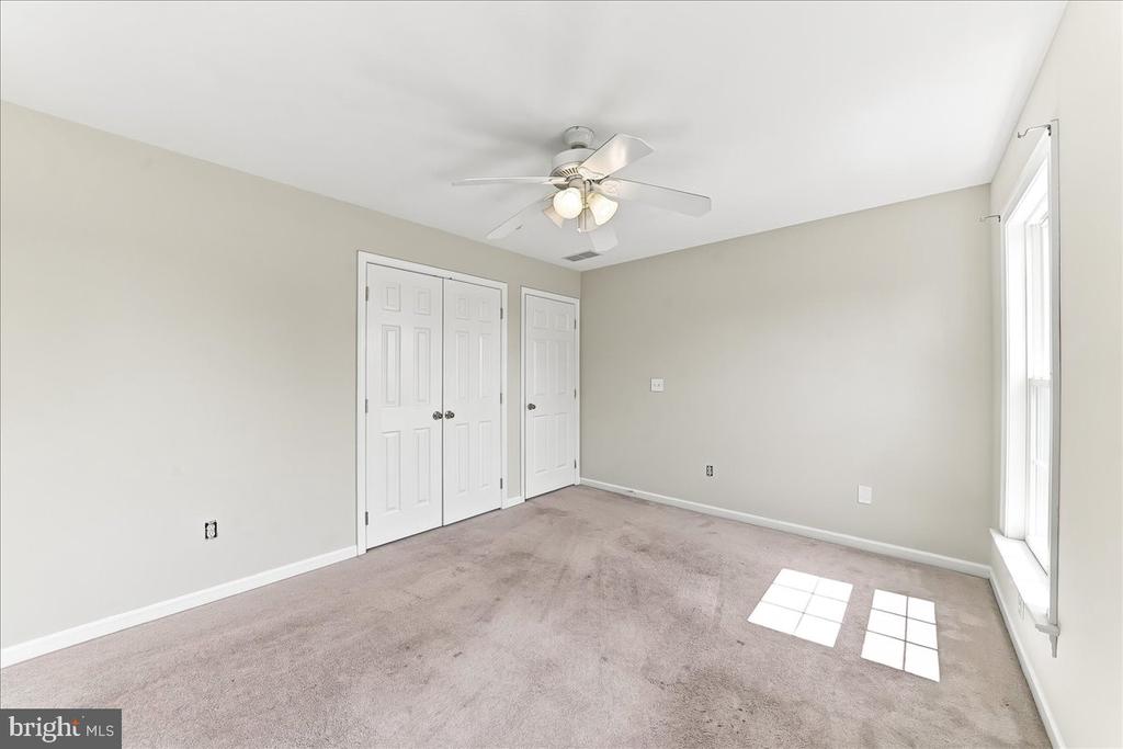 206 CRIMSON DRIVE