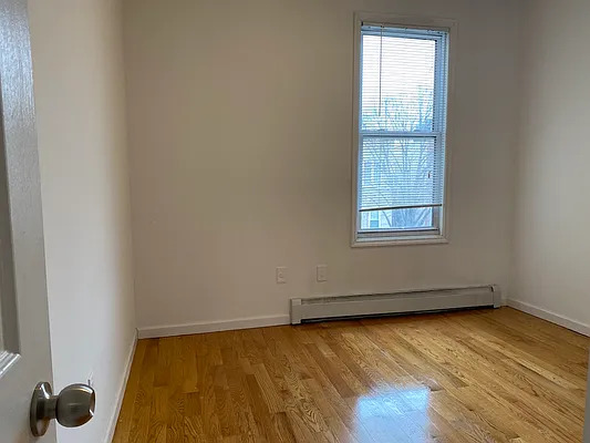 24-12 35TH Street 2F