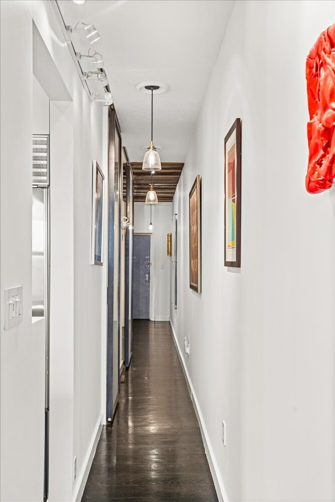 234 W 21ST Street 43