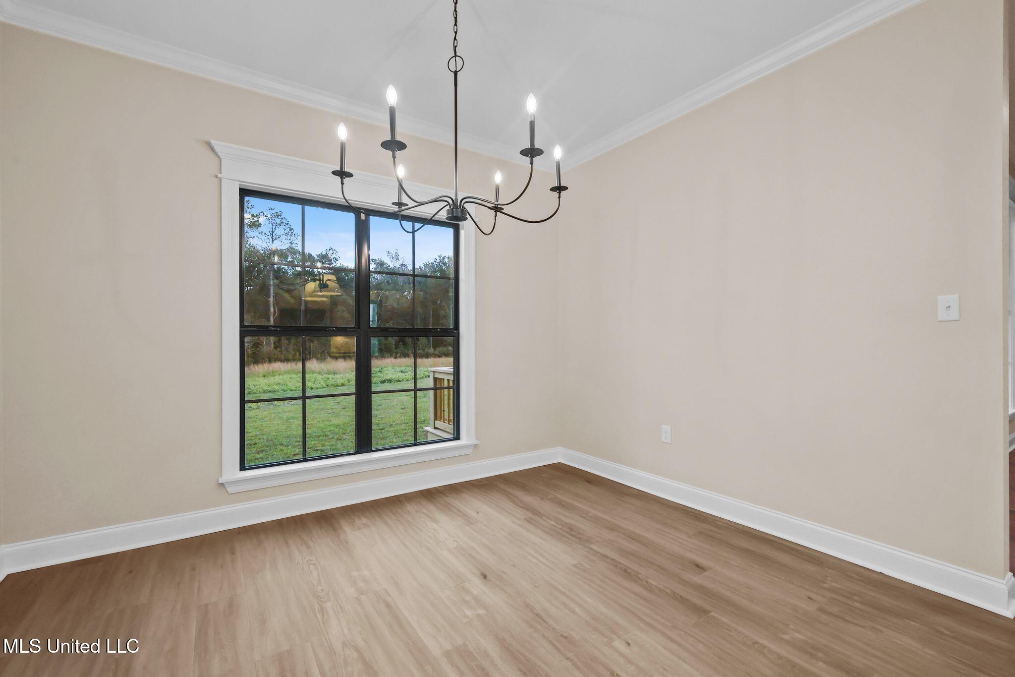 32 Sapphire Drive