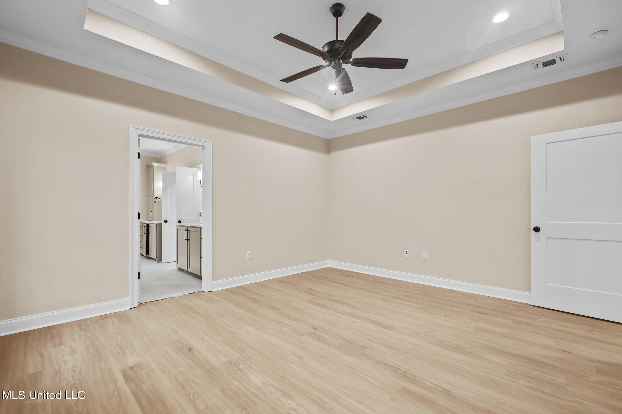 32 Sapphire Drive