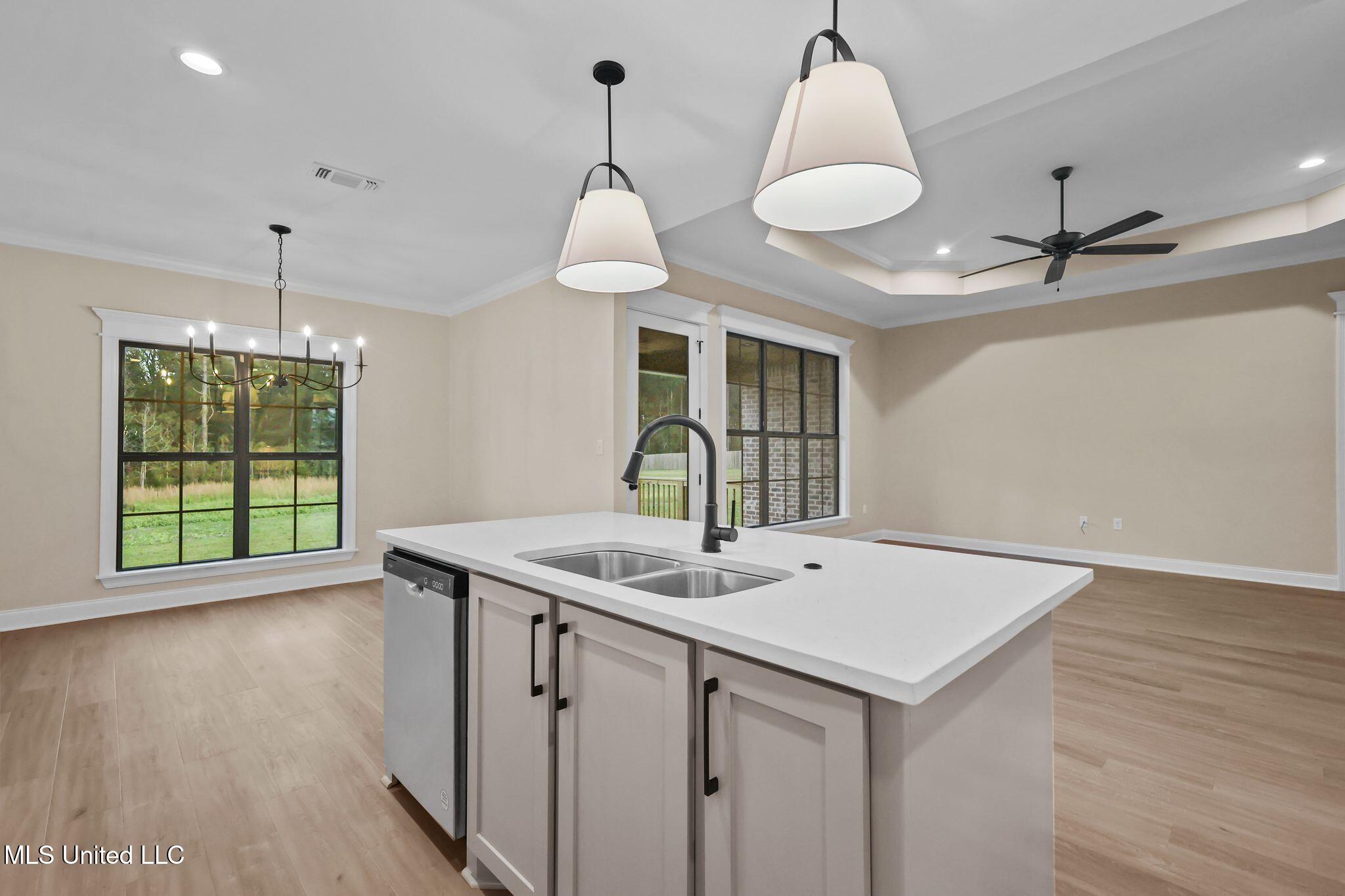 32 Sapphire Drive