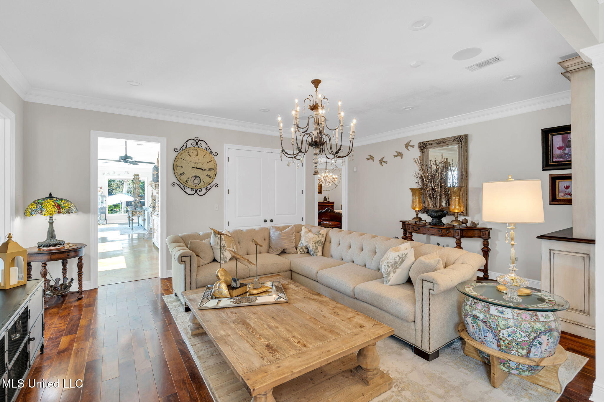 410 2nd Street