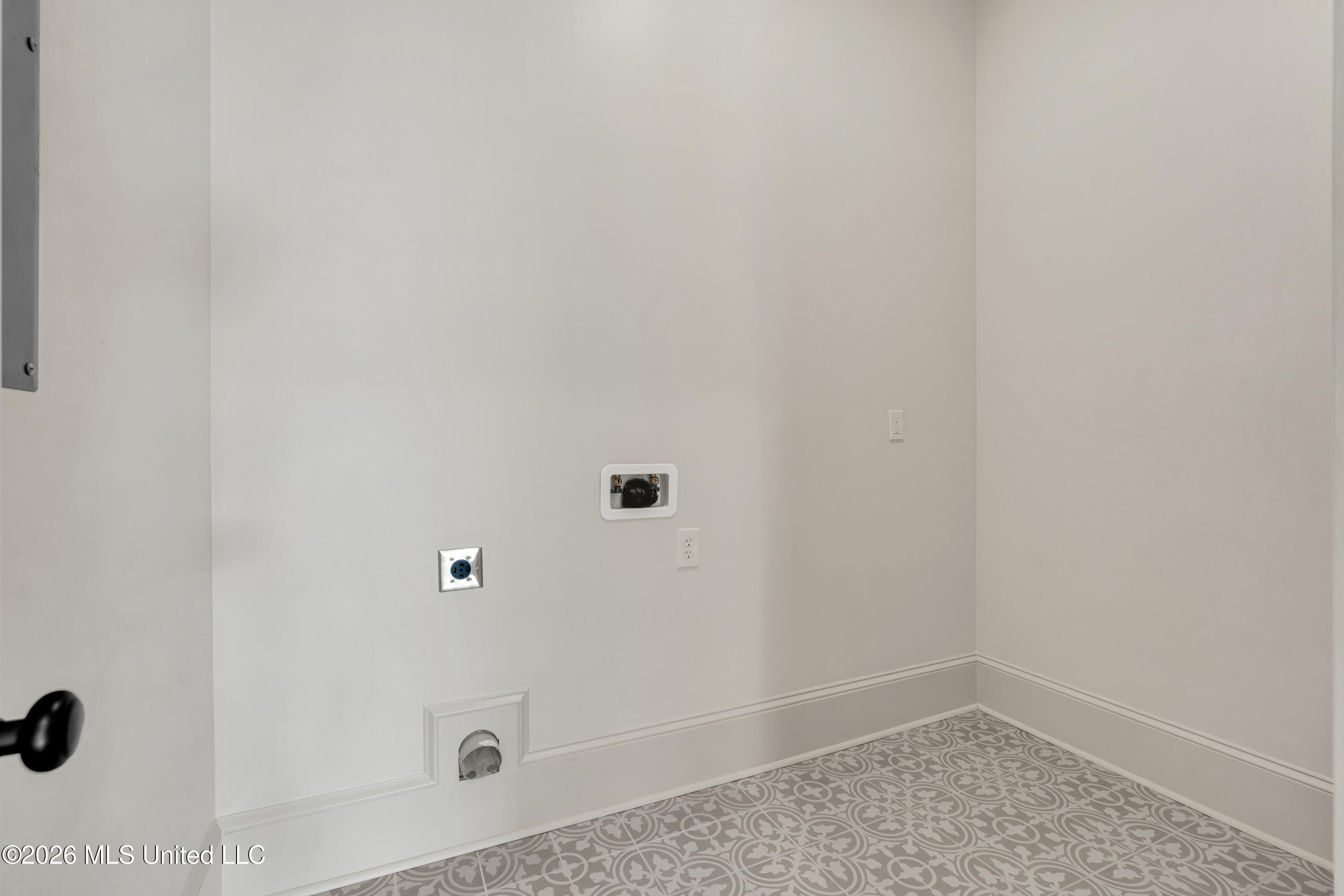 425 2nd Street