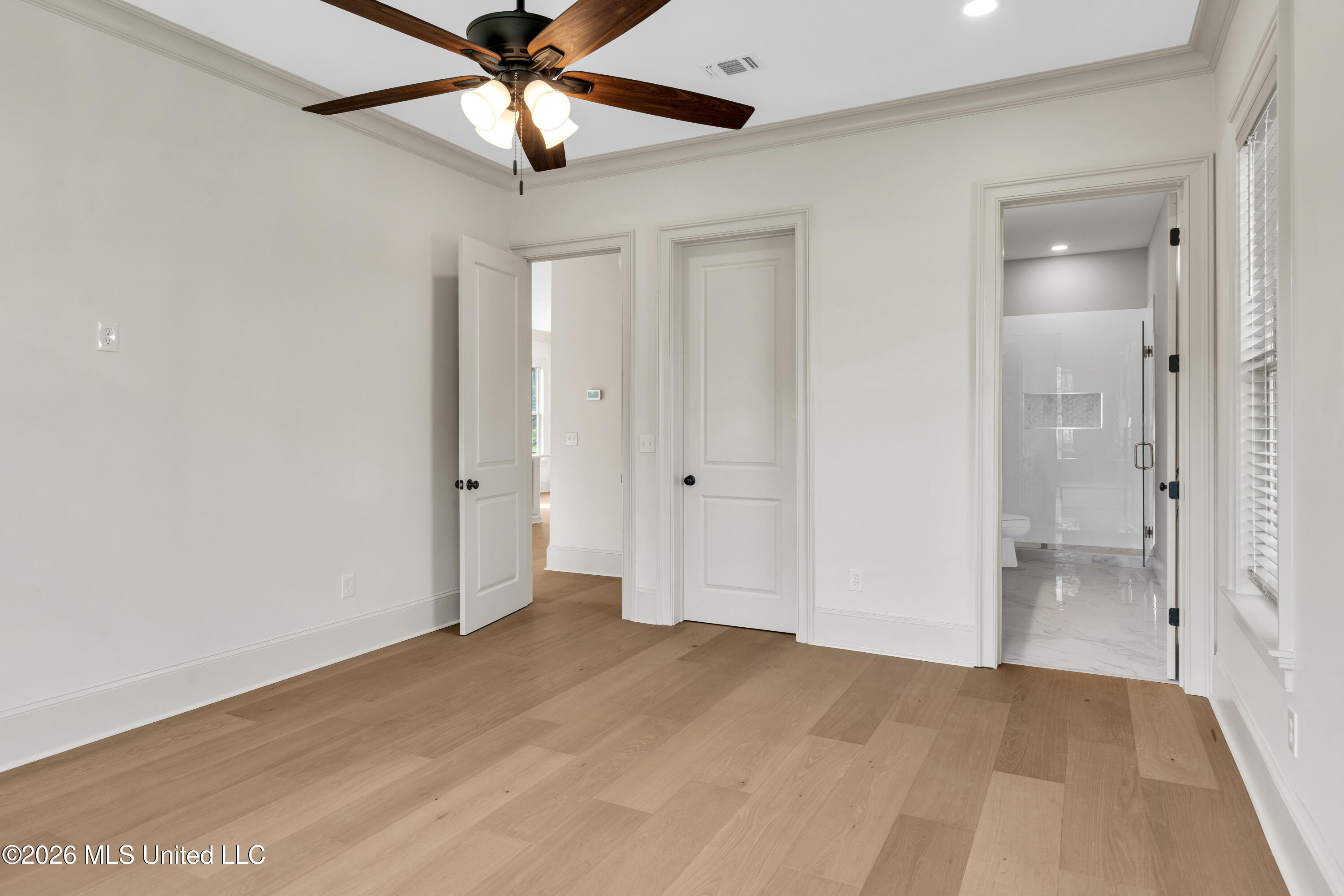 425 2nd Street