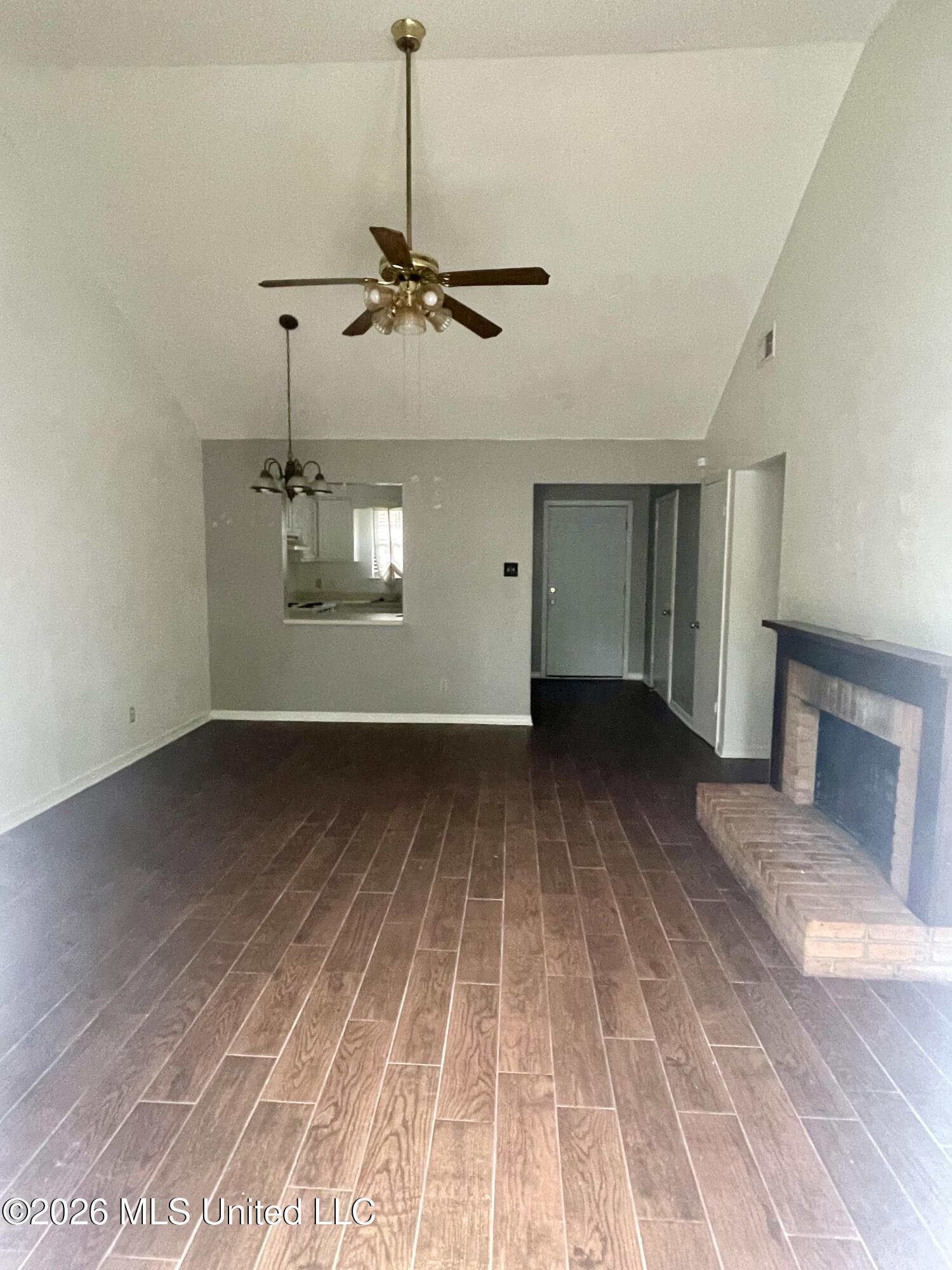 12263 Kencrest Drive