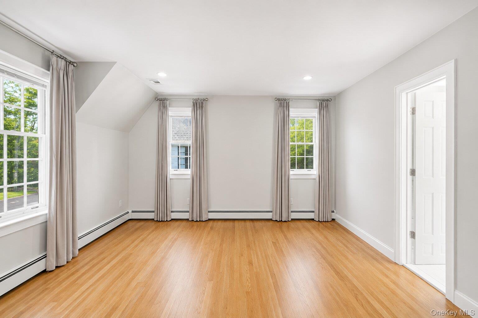 72 Hampton Road