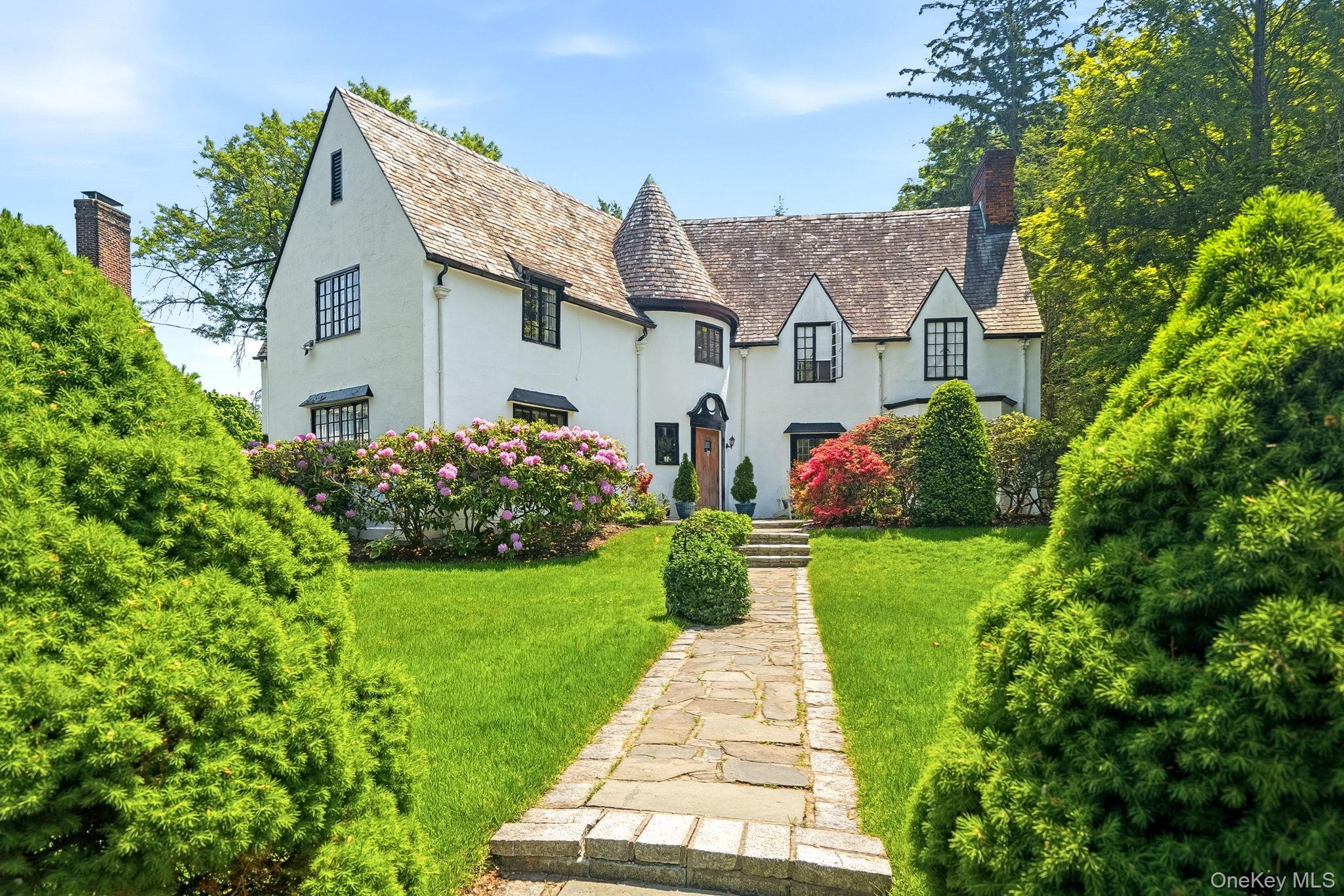 72 Hampton Road