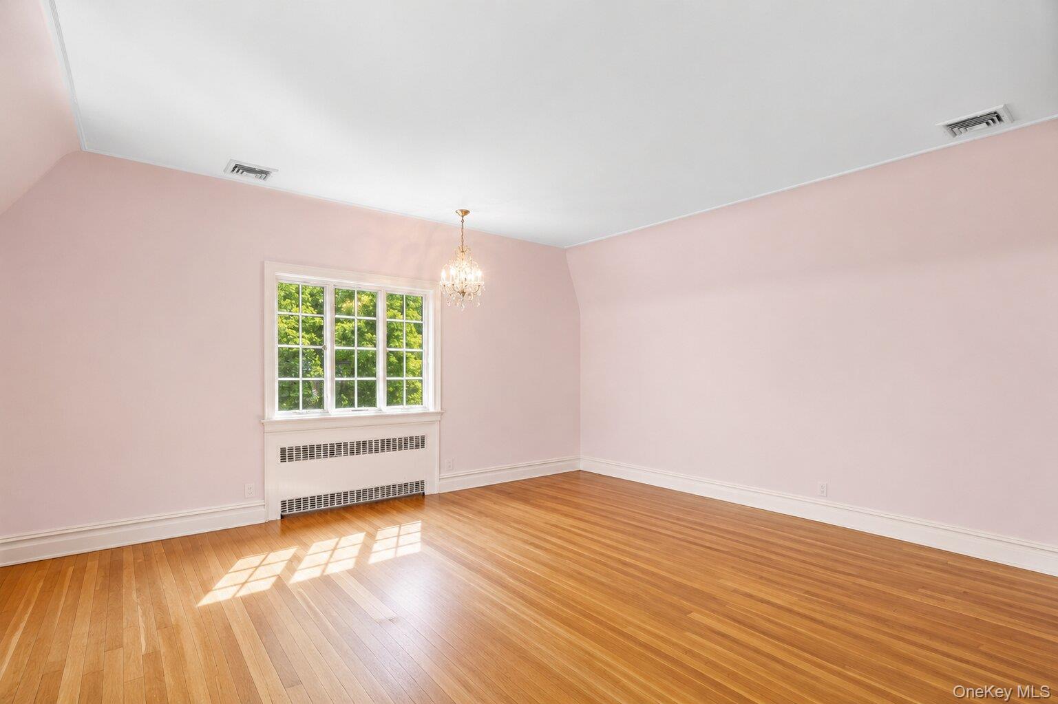 72 Hampton Road