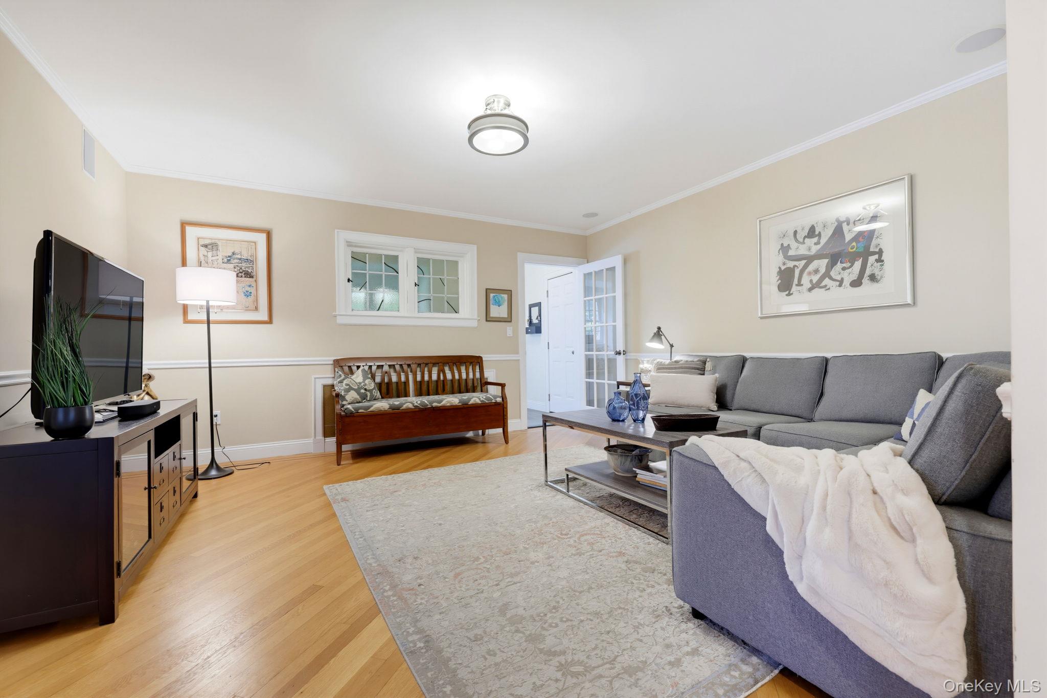 15 Stratton Road
