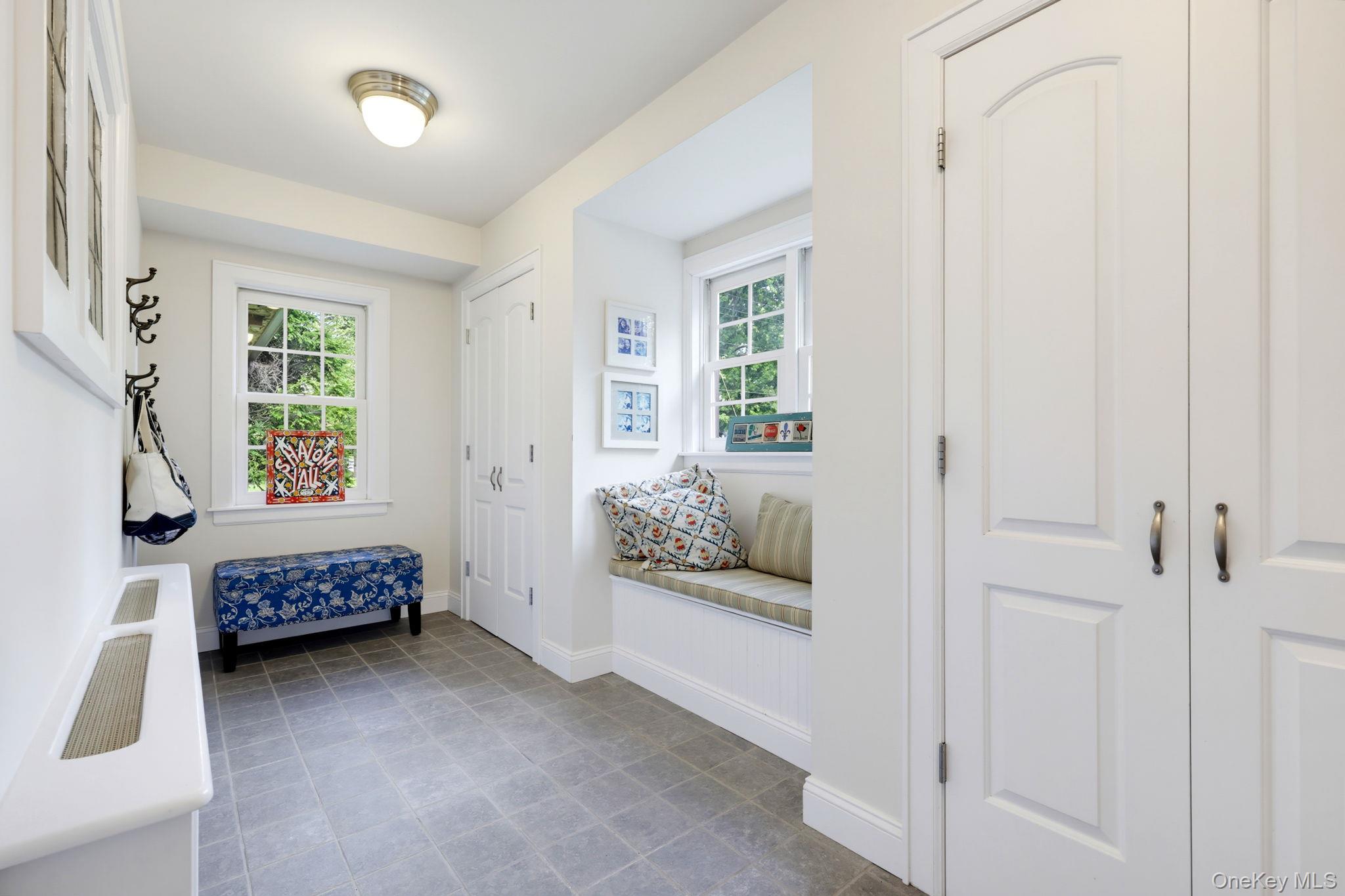 15 Stratton Road