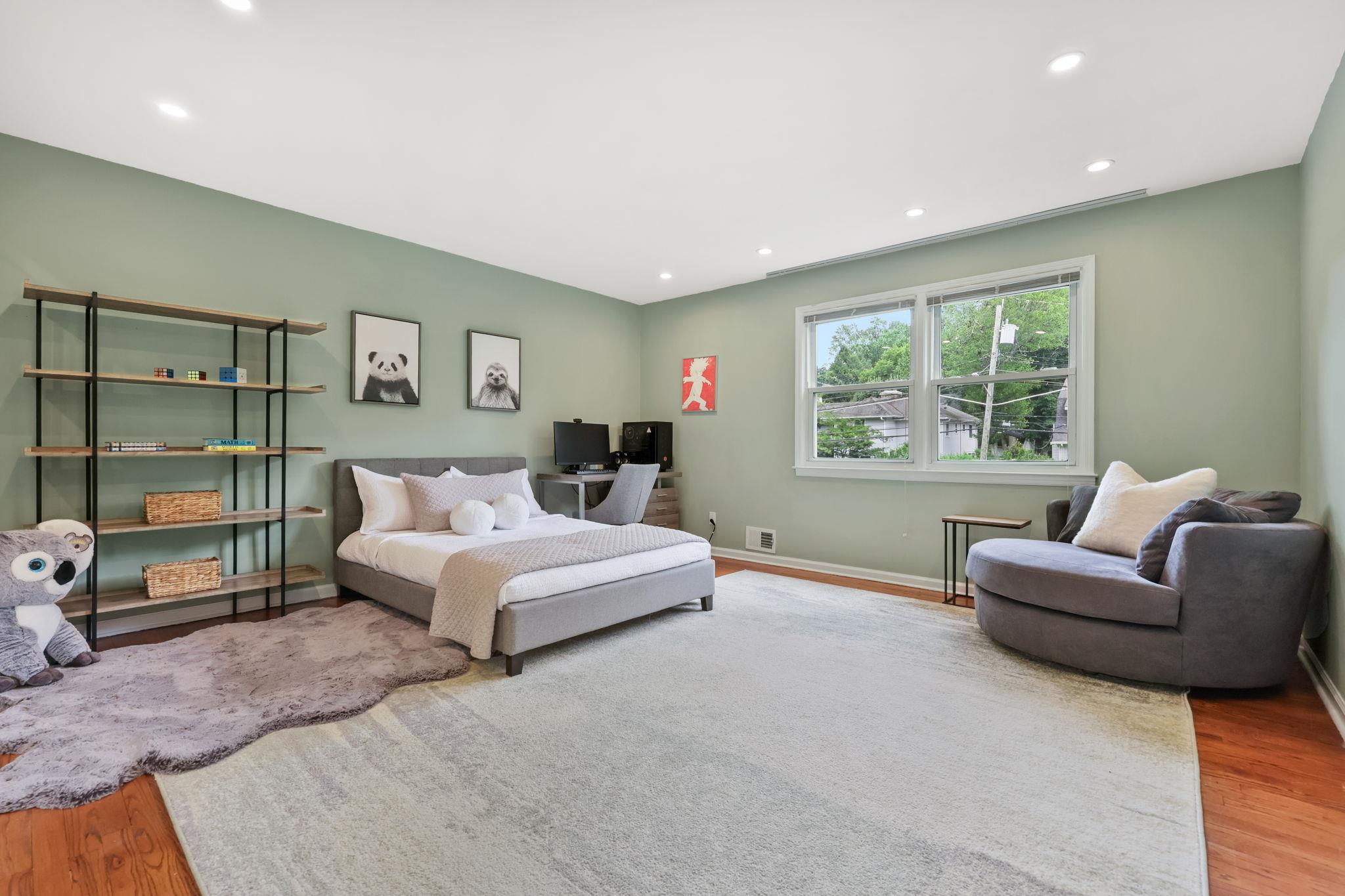 63 Walworth Avenue