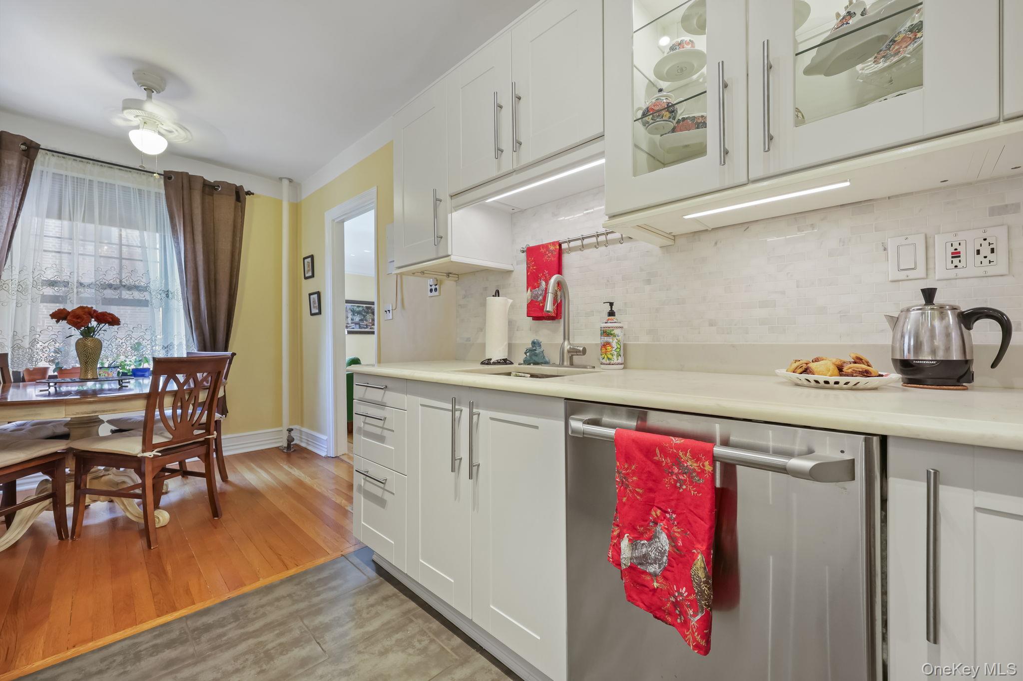 105 Garth Road Unit: 4J
