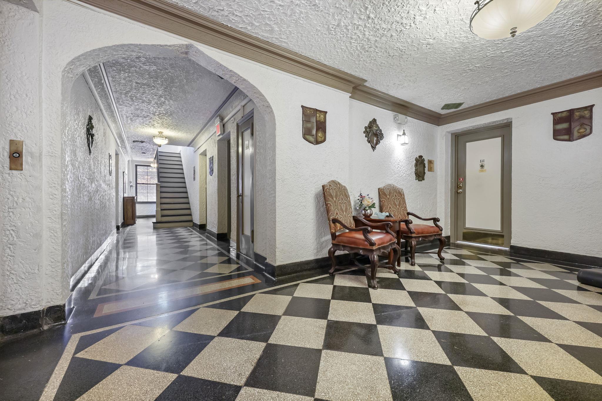 105 Garth Road Unit: 4J