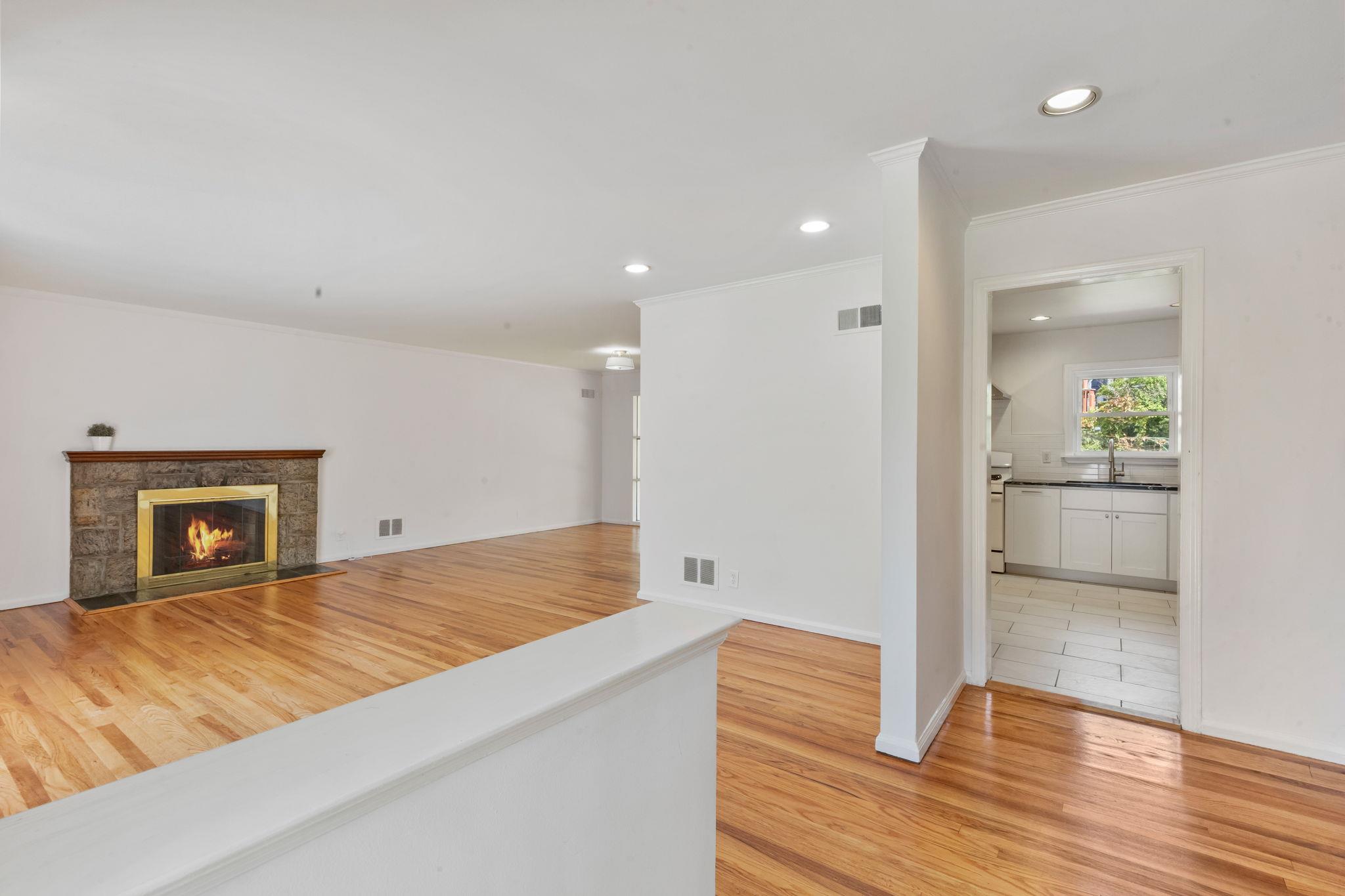 15 Bonnie Meadow Road