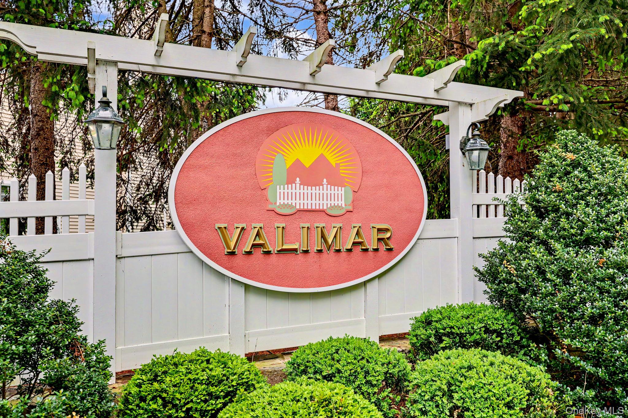 32 Valimar Boulevard