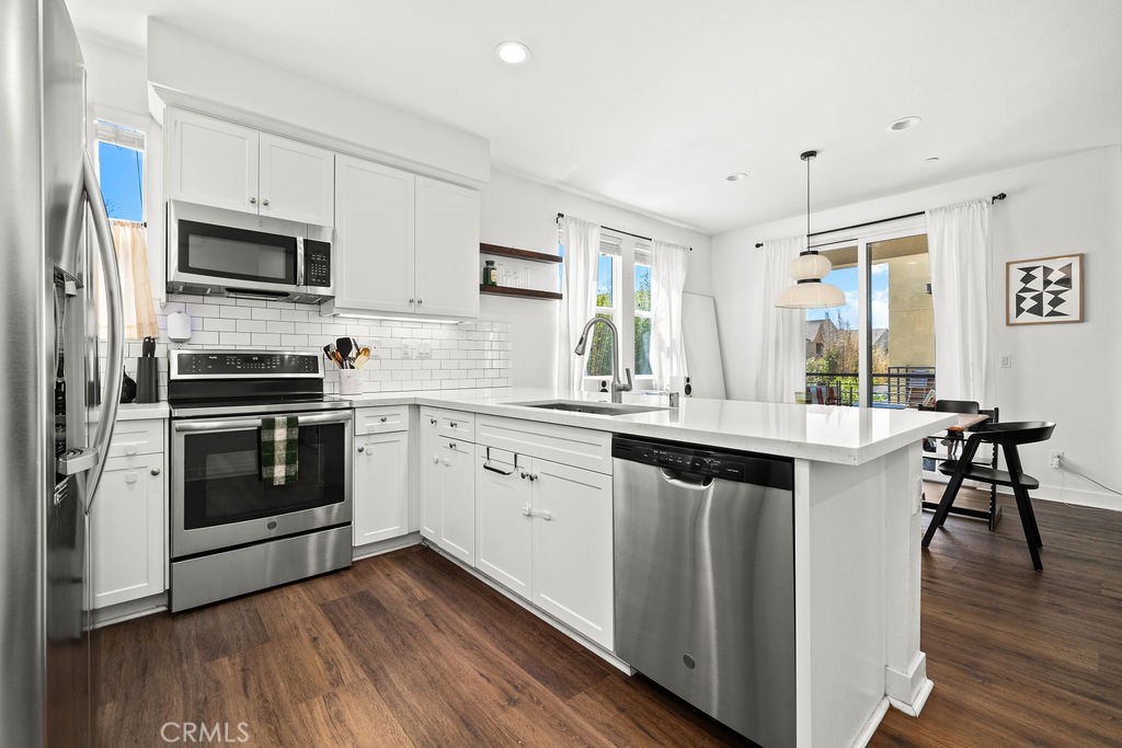 1416 N Harbor Boulevard 6