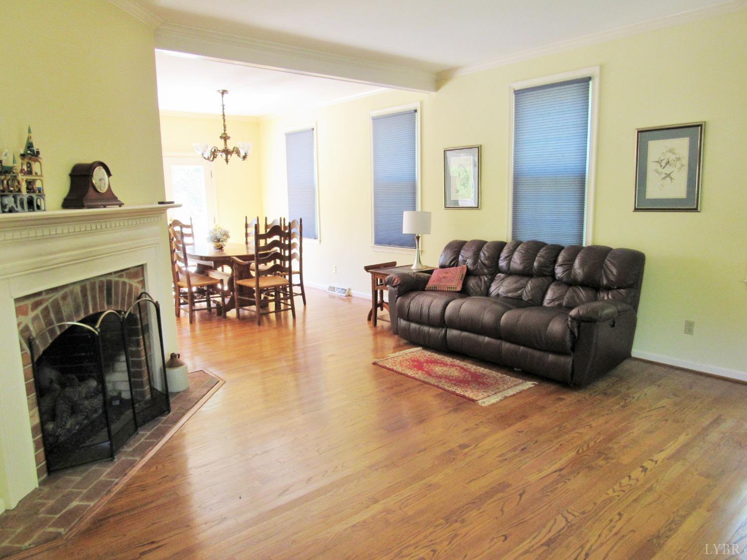 271 E Monitor Road