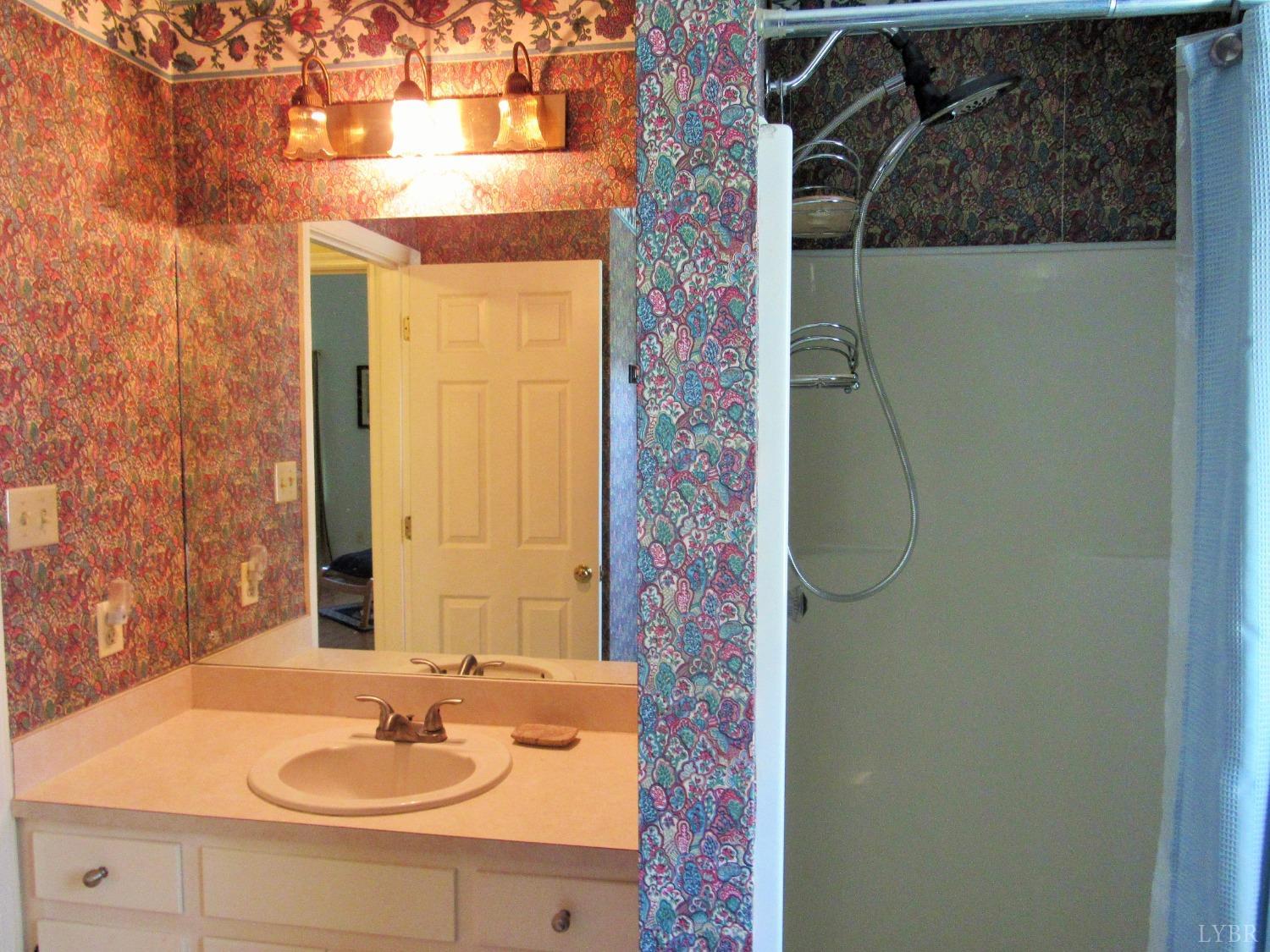 271 E Monitor Road