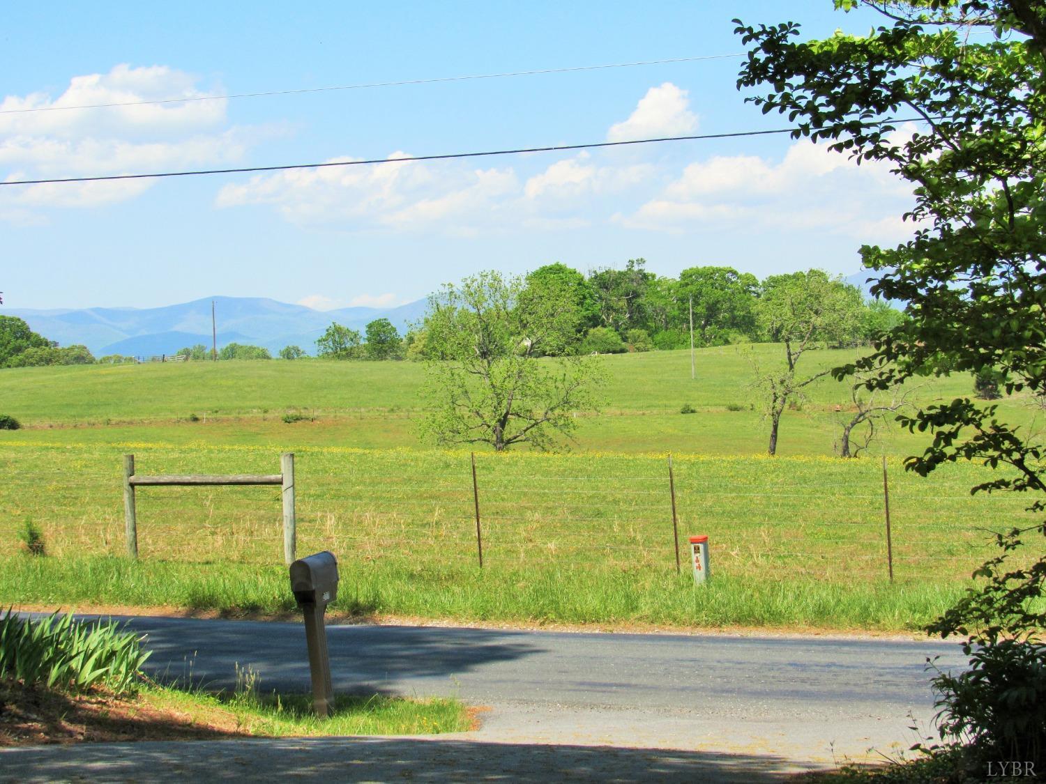 271 E Monitor Road