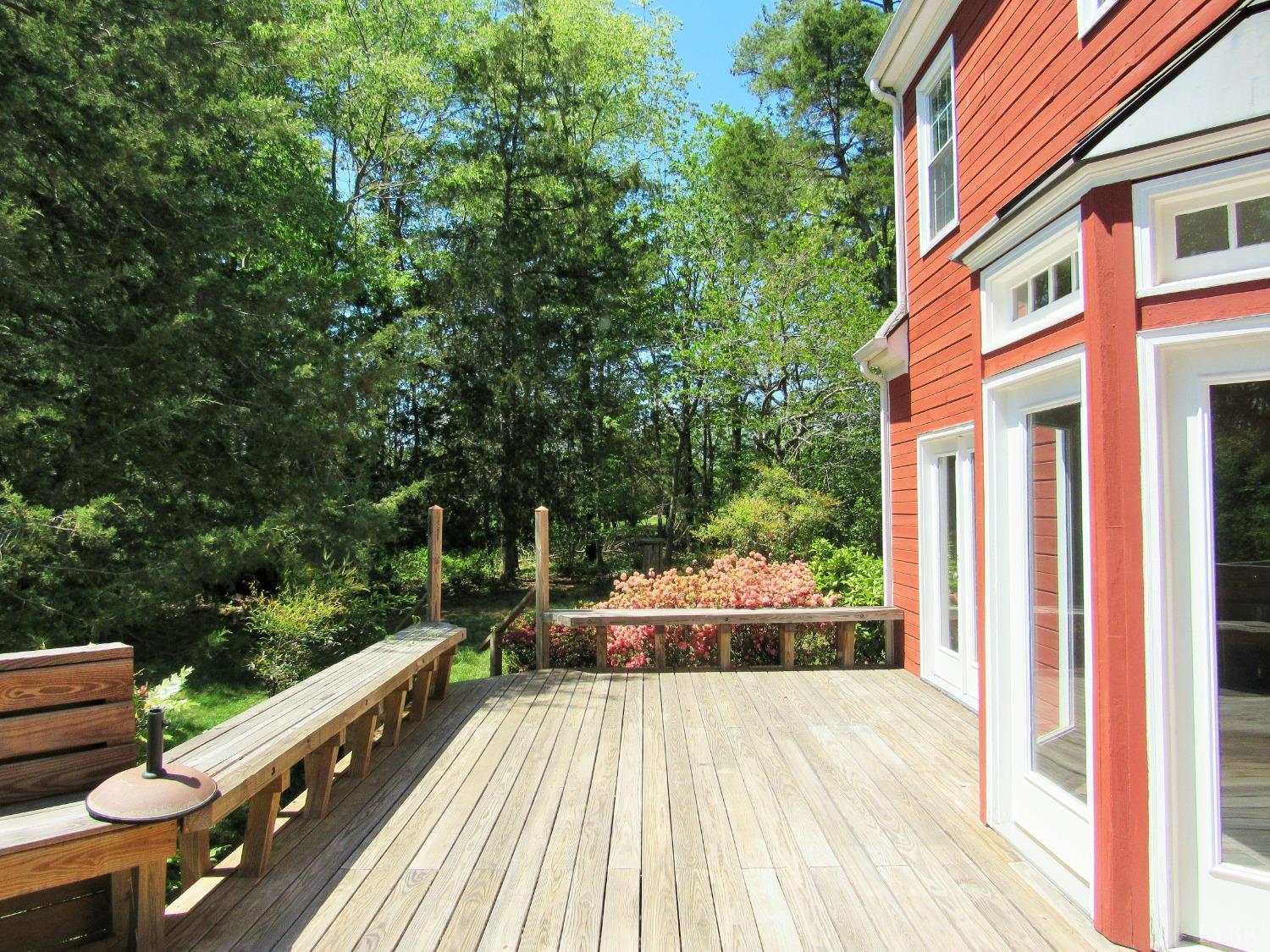271 E Monitor Road