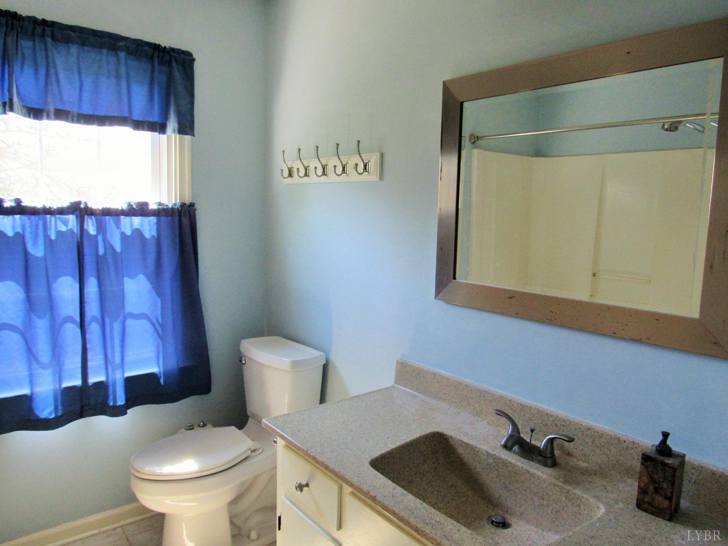 271 E Monitor Road