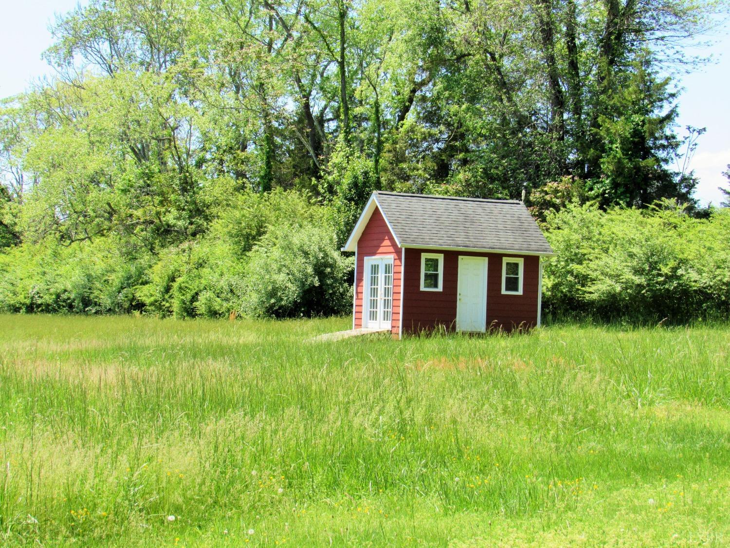 271 E Monitor Road