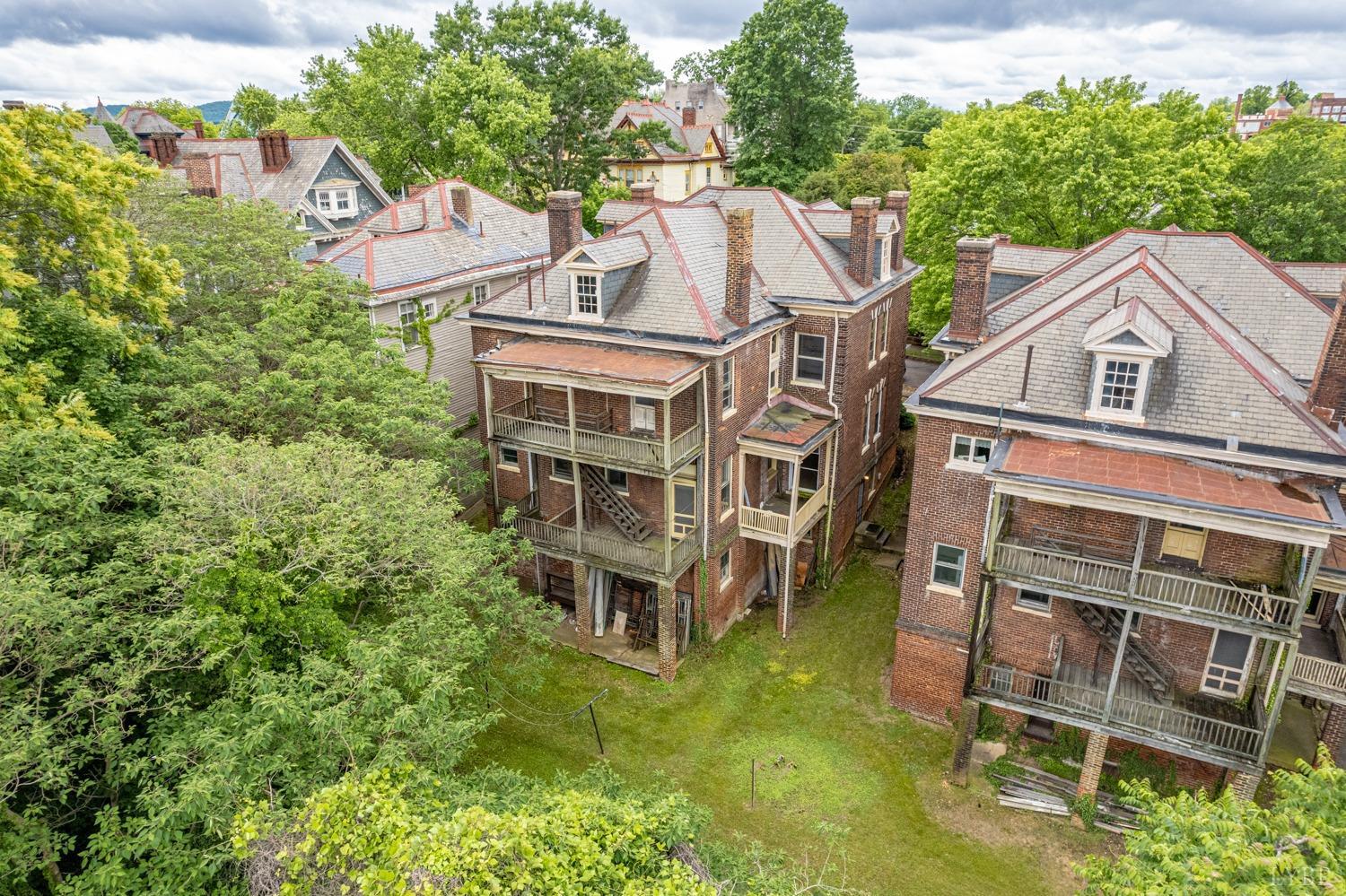 1308 Clay Street
