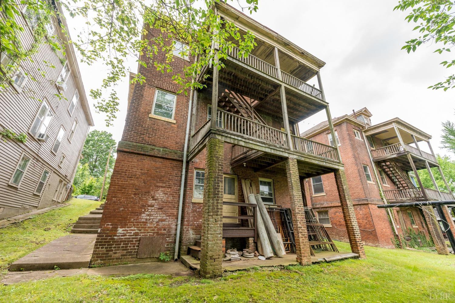 1308 Clay Street