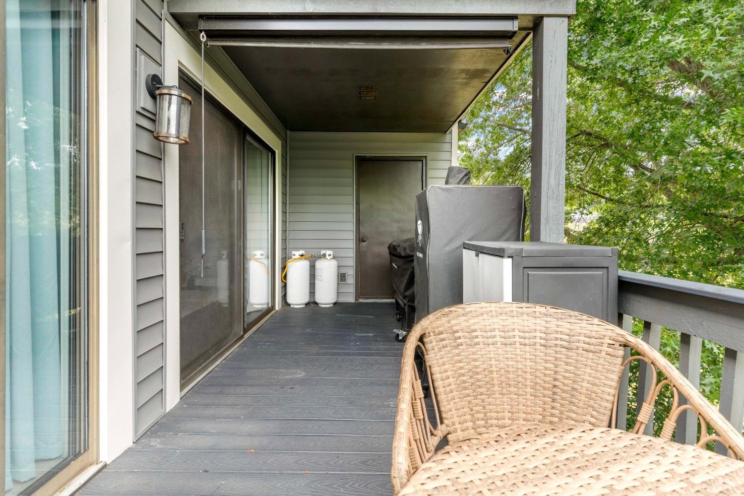 2323 Deer Run