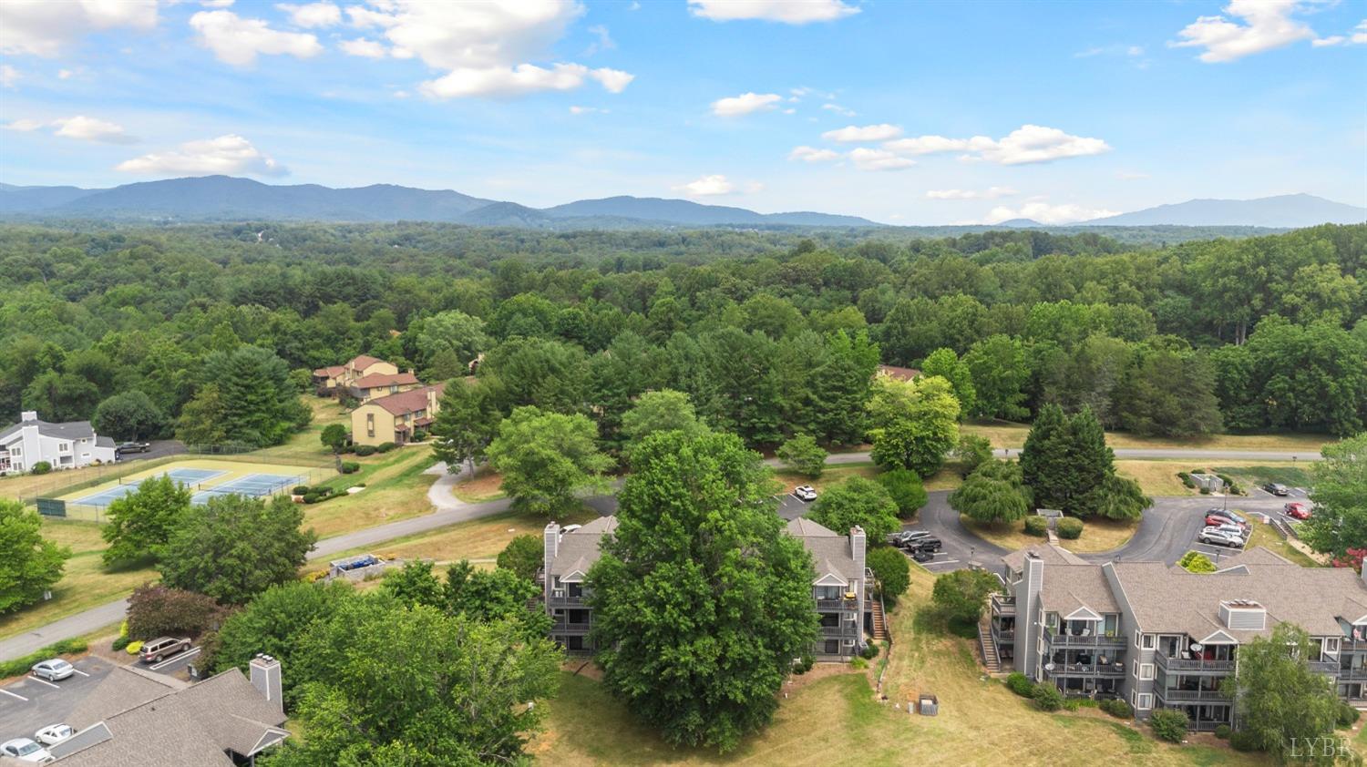 2323 Deer Run