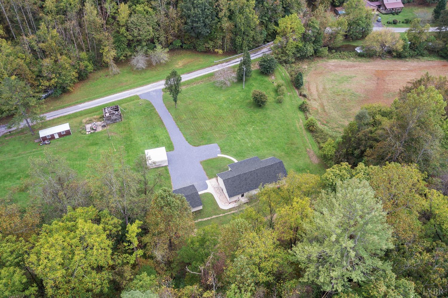 617 NORTH FORK Road