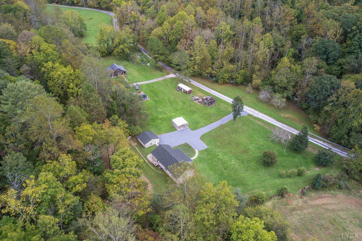 617 NORTH FORK Road
