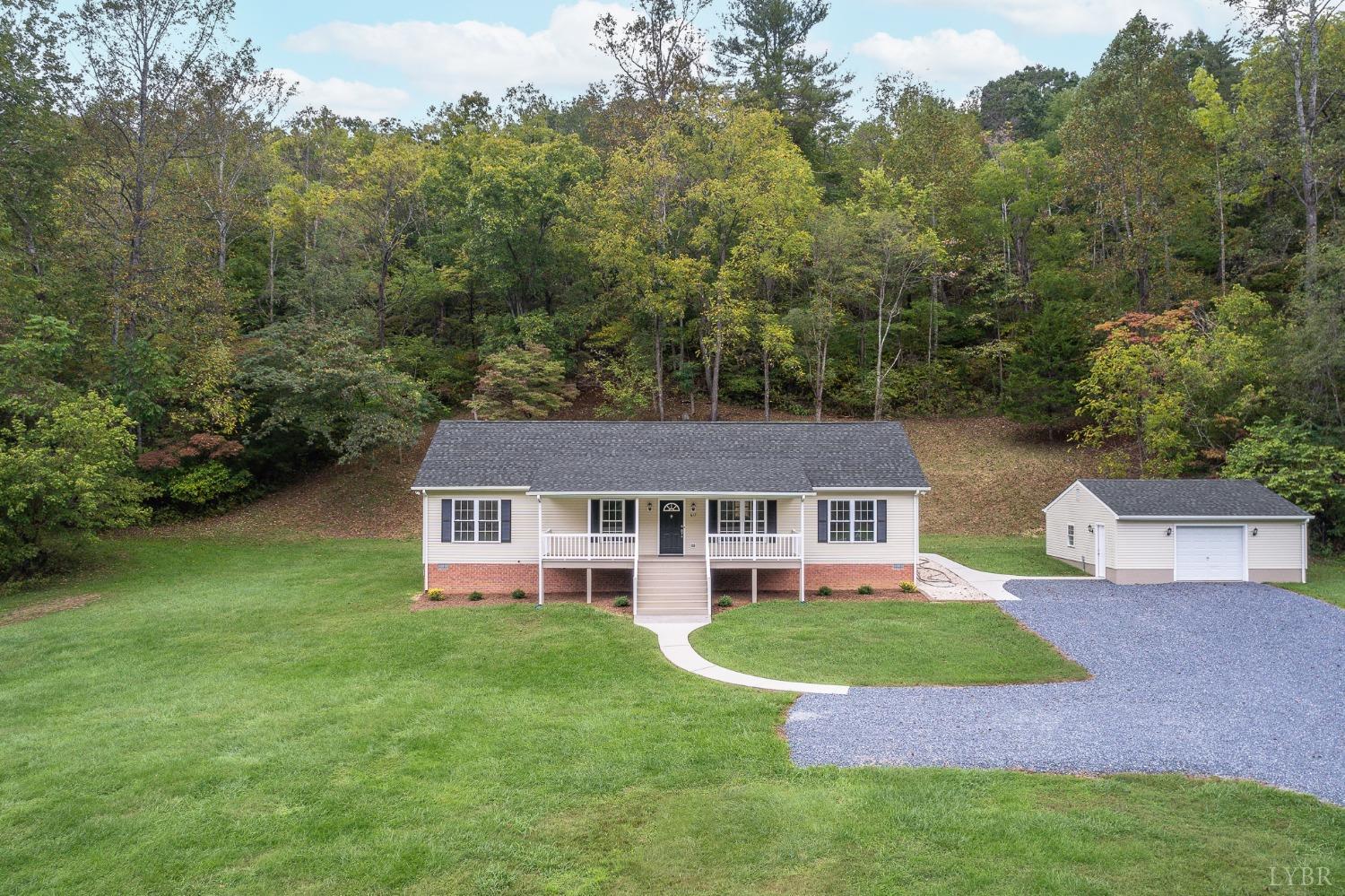 617 NORTH FORK Road