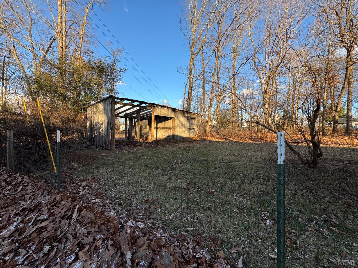 1761 Old Farm Road