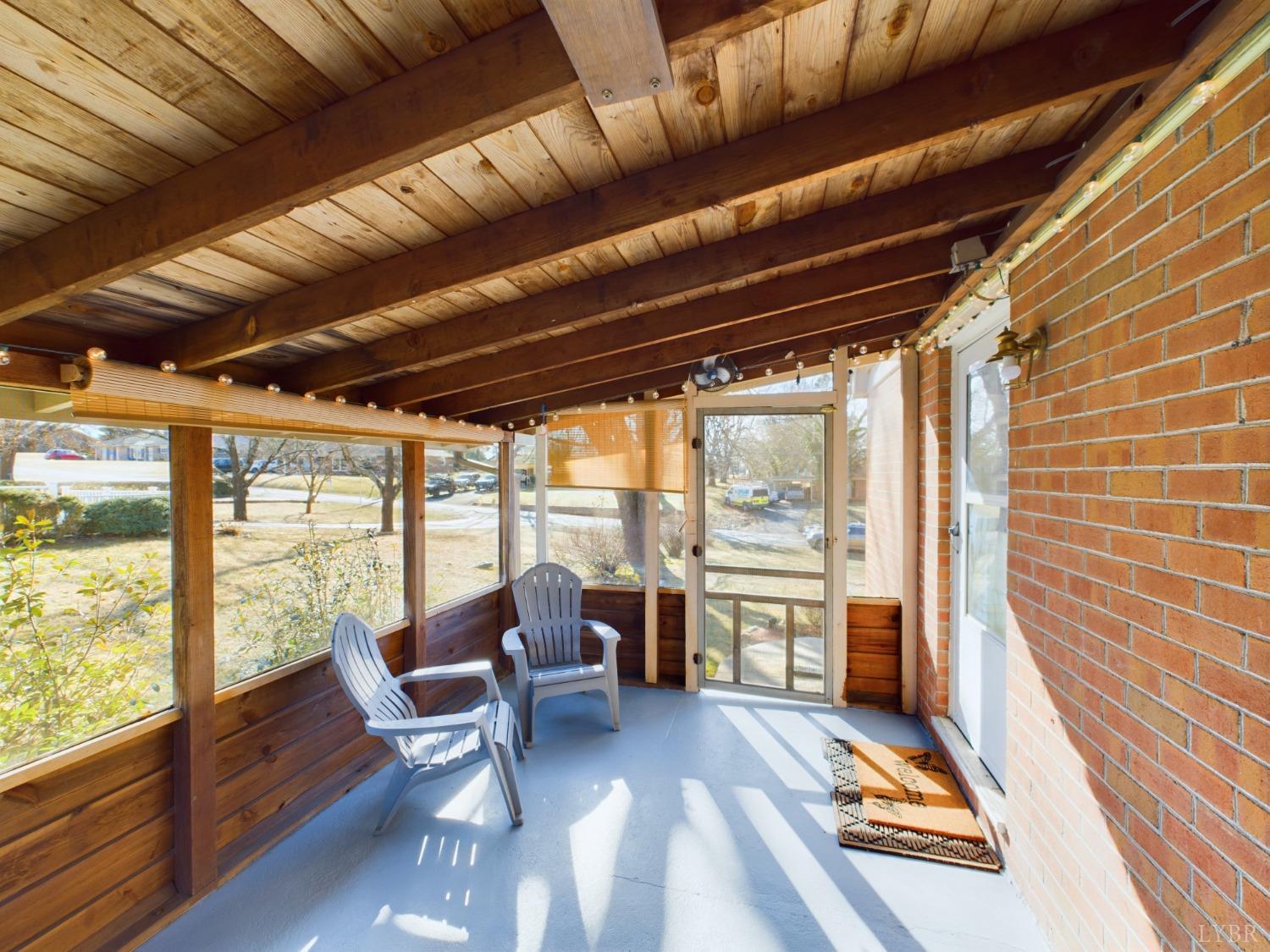 402 Greenwell