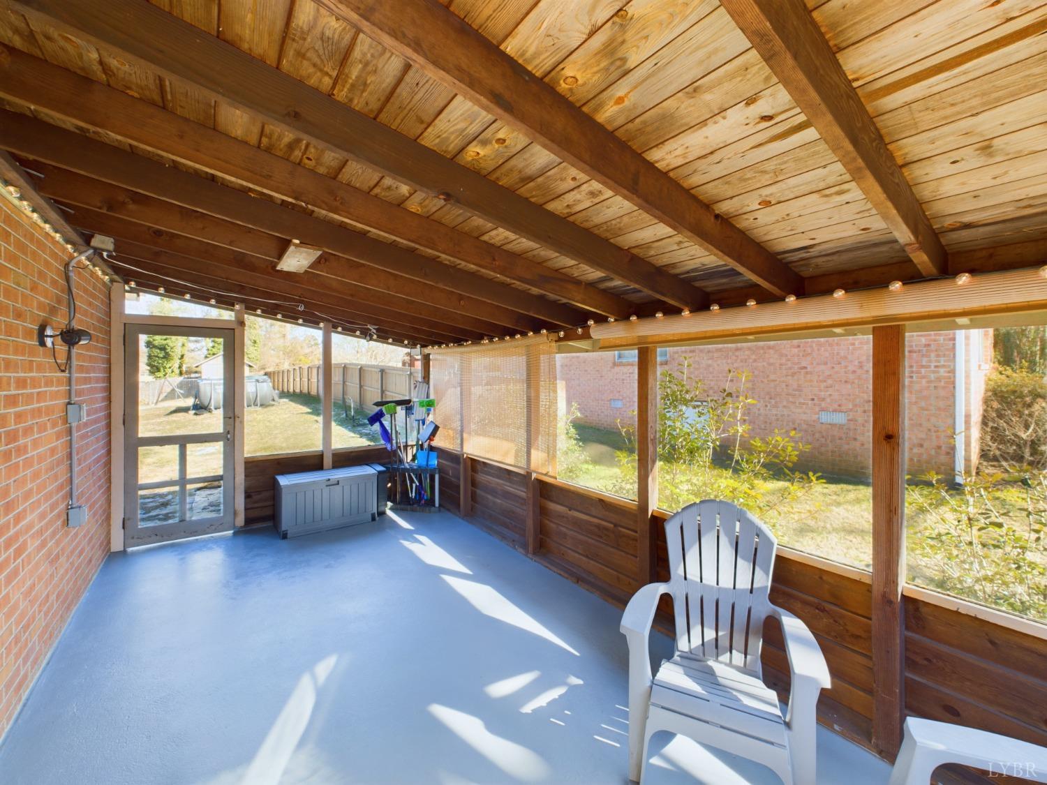 402 Greenwell
