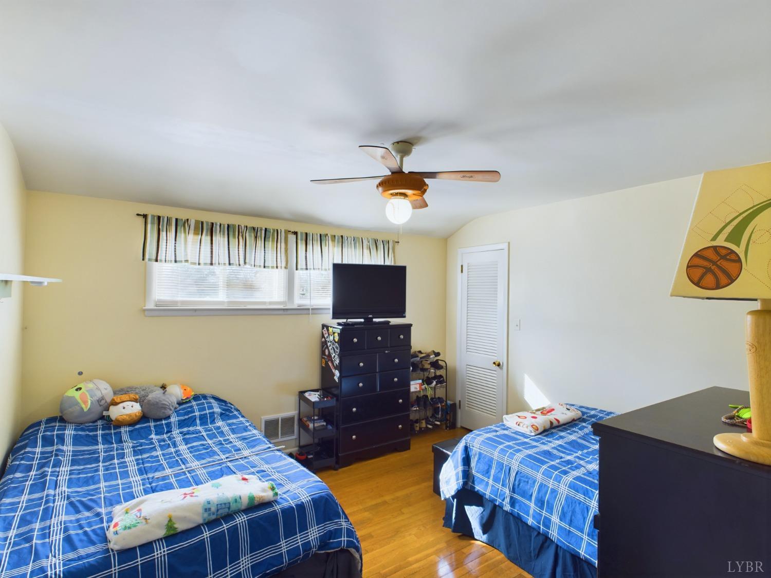 402 Greenwell