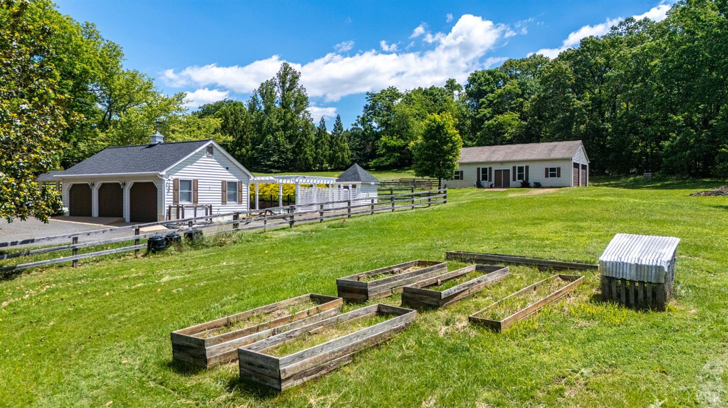 1381 Tamer Lane