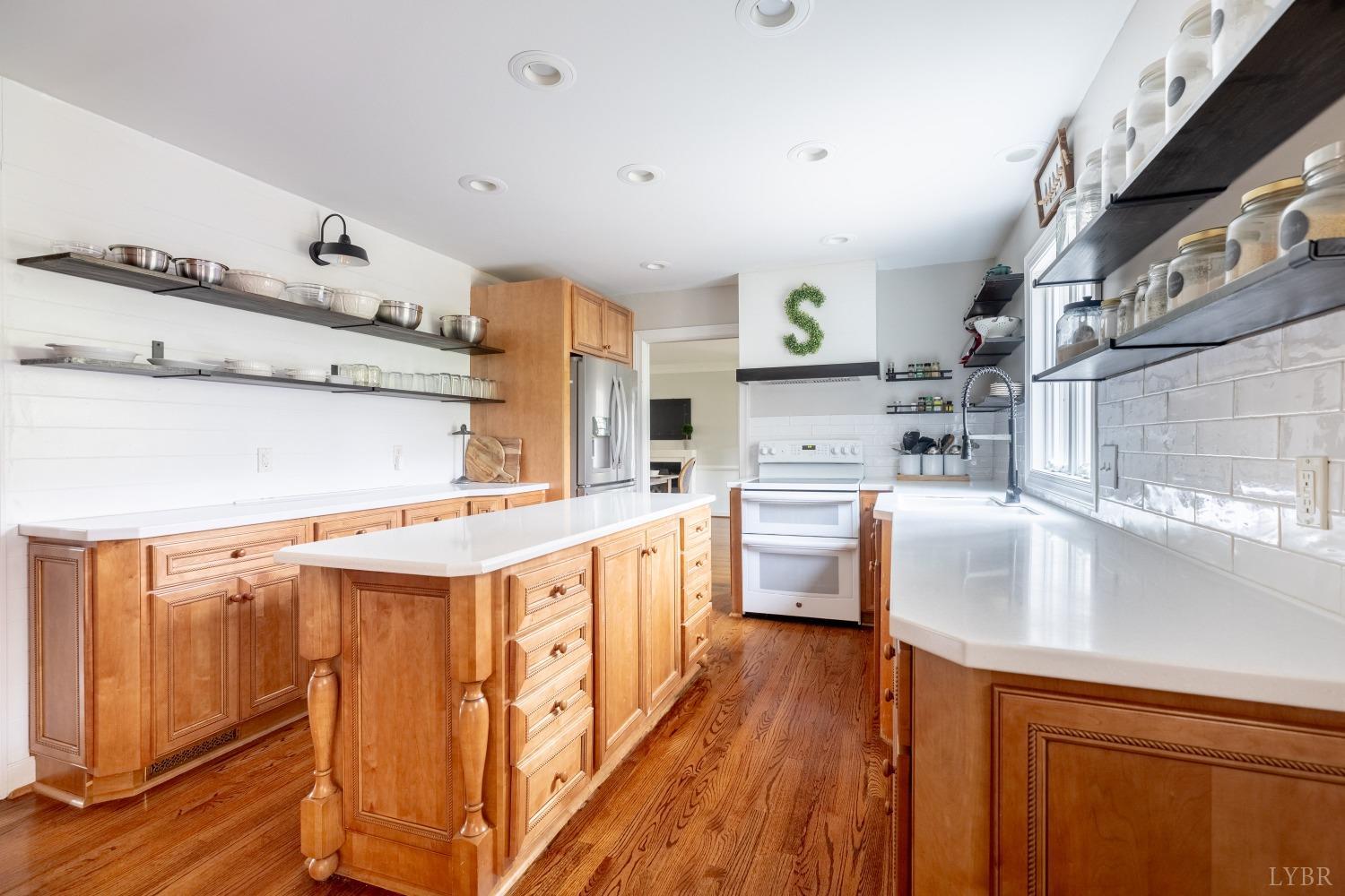 1381 Tamer Lane