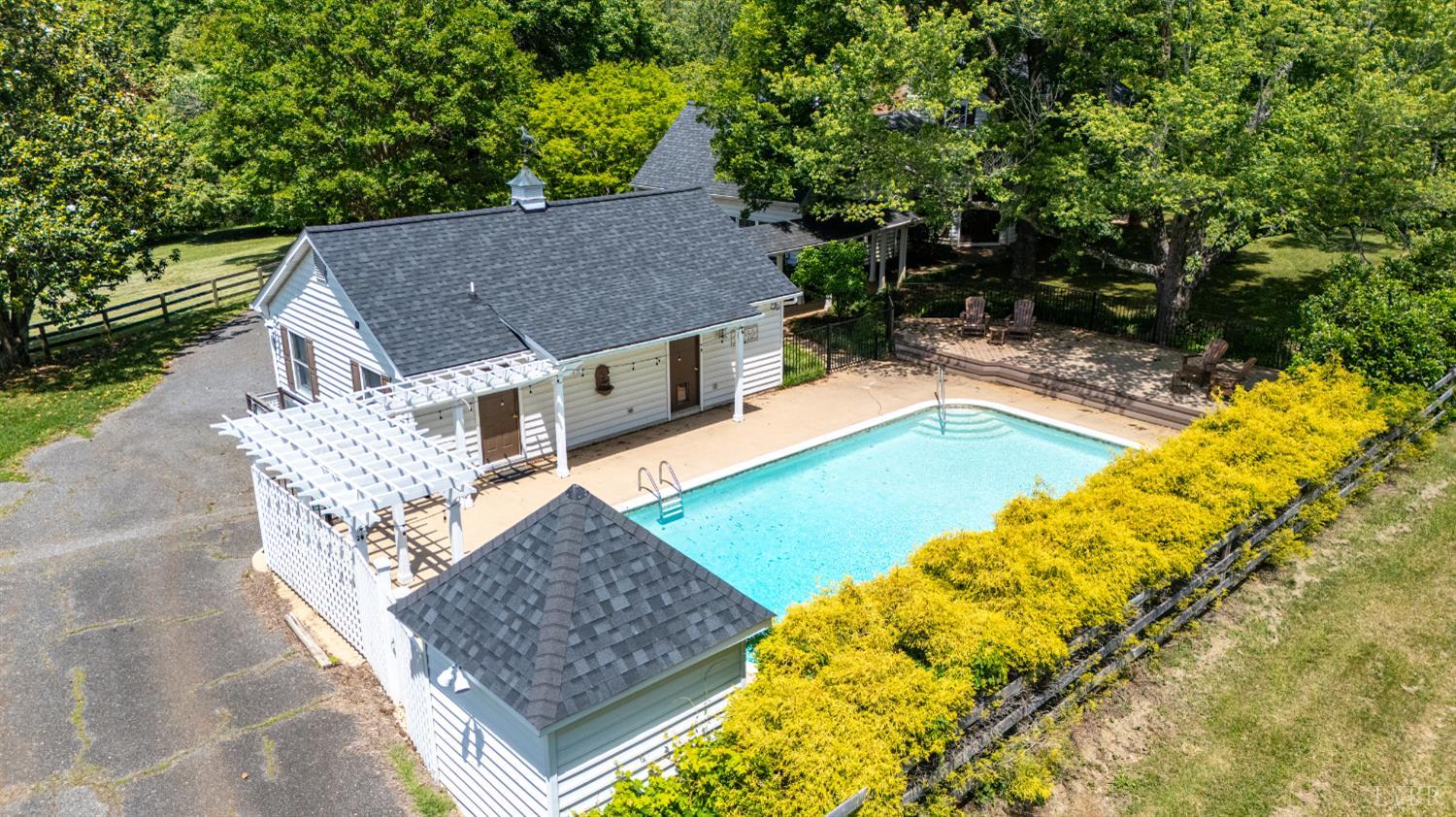 1381 Tamer Lane