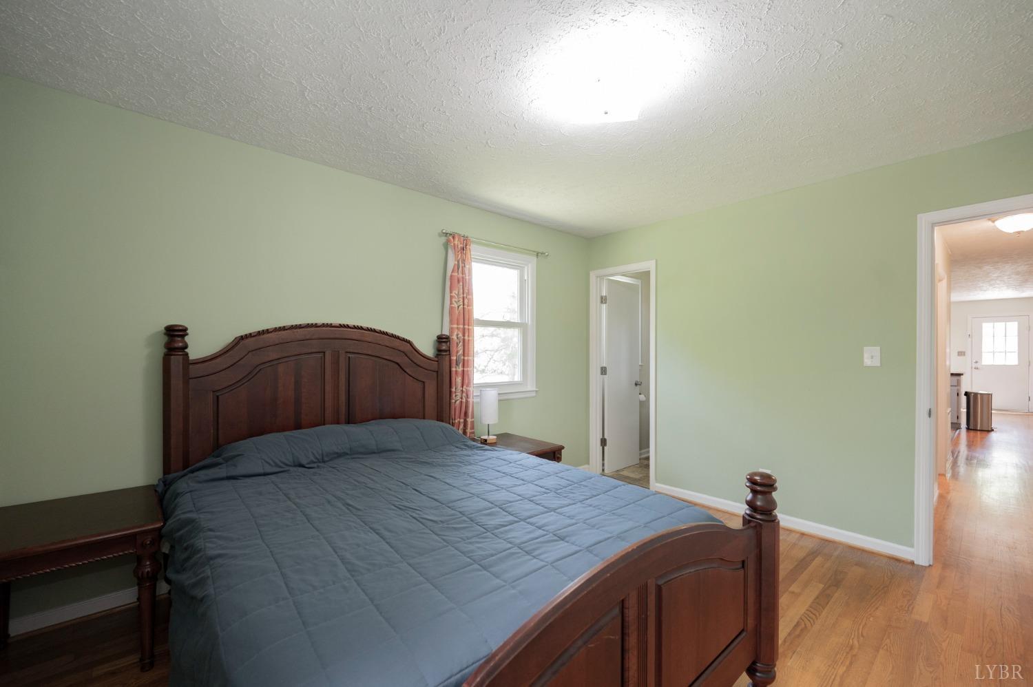 106 Hillview Drive