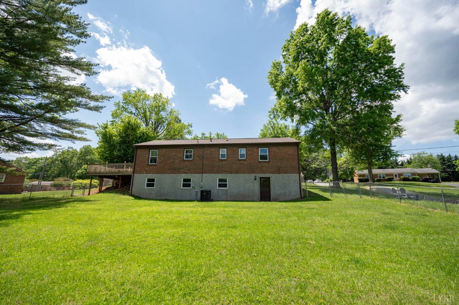106 Hillview Drive