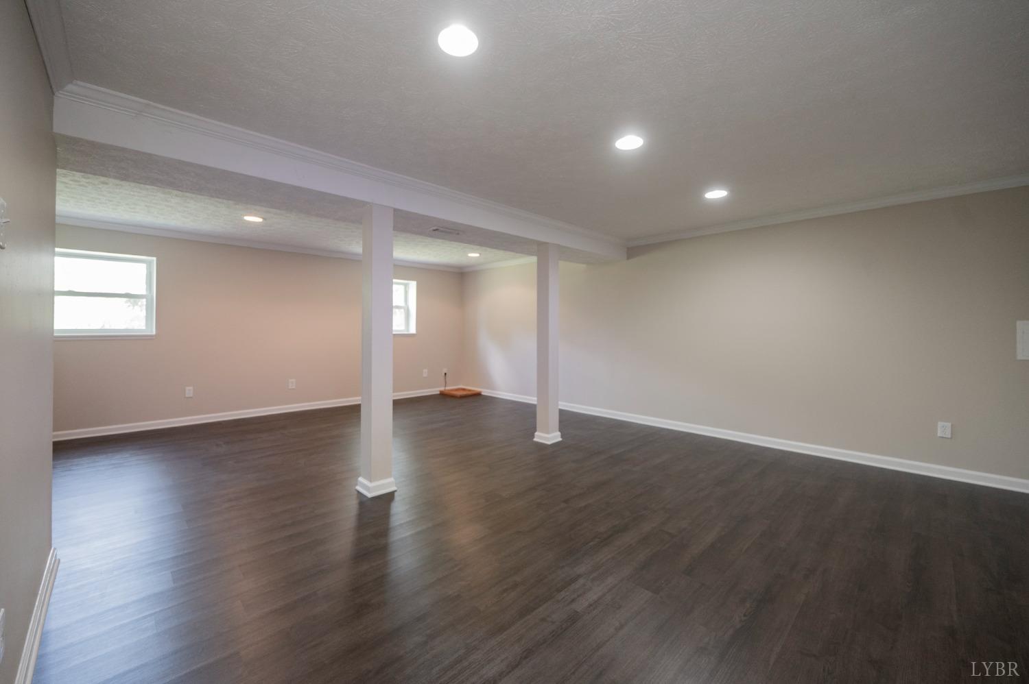 106 Hillview Drive